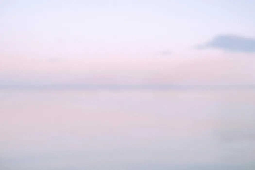 Un ciel couleur pastel pour une collaboration sereine.